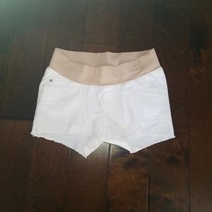 Old Navy Maternity white shorts